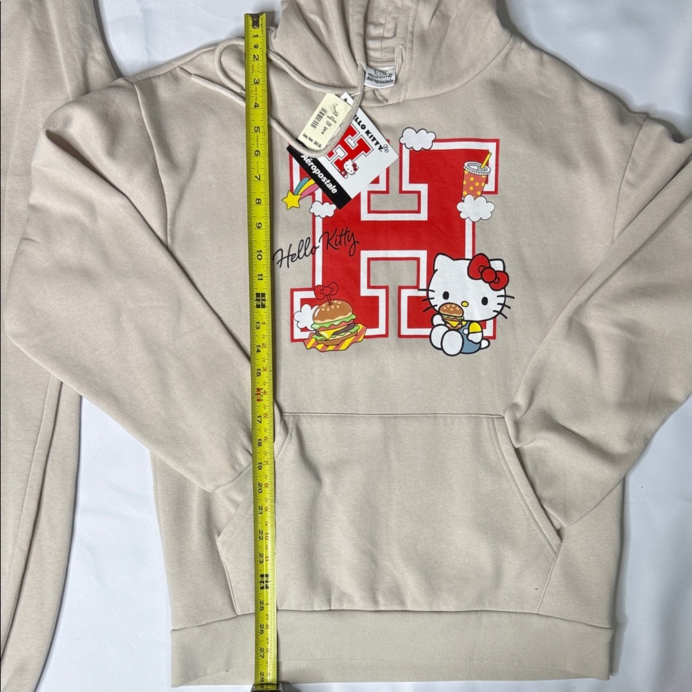 Hello Kitty Women’s Beige Sweatpants with Red Accents - Picture 4 of 8